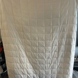 Luna Weighted Luxurious Cream Comforter